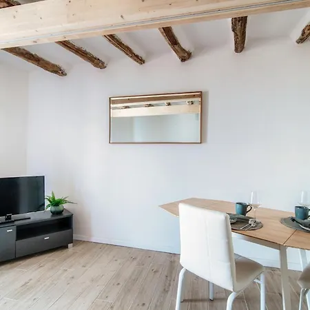 Acqua - By Myhomeincomo Apartmán